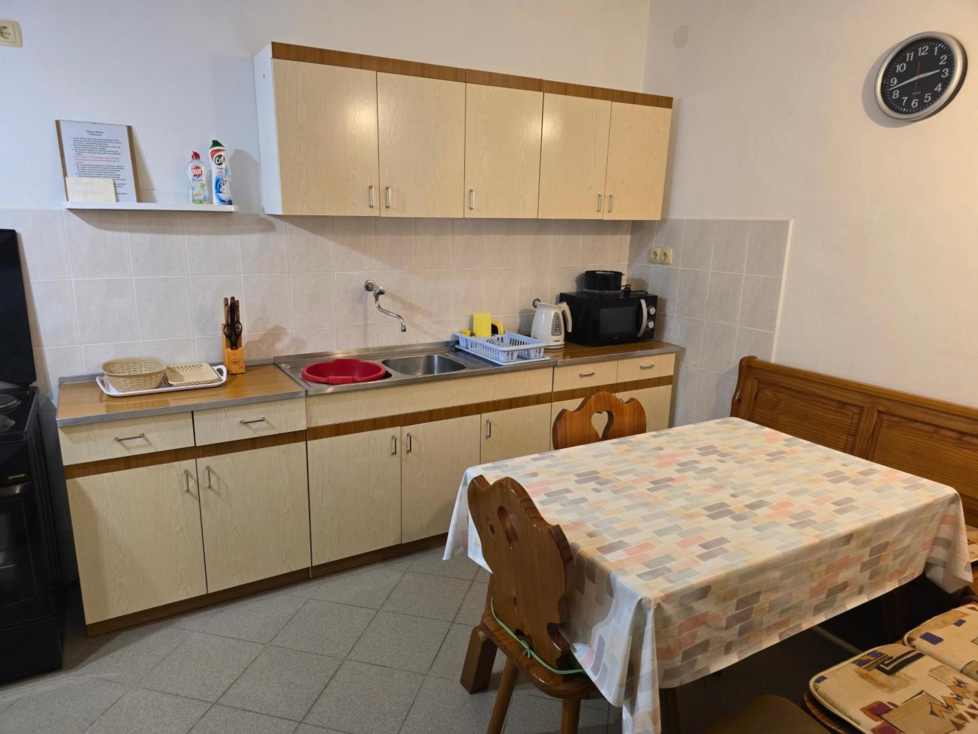Apartments Mladenka Сень Екстер'єр фото